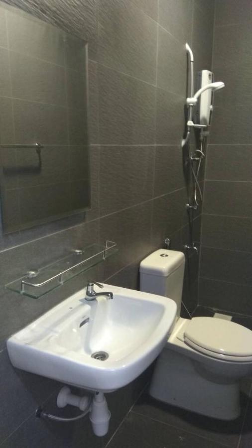Gem Hotel Nusa Sentral Nusajaya Johor Bahru Exteriör bild
